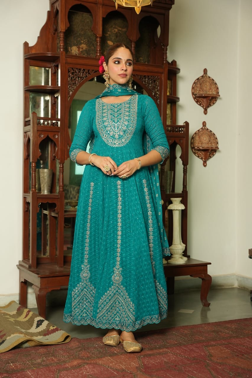 Schifli Anarkali suit 02