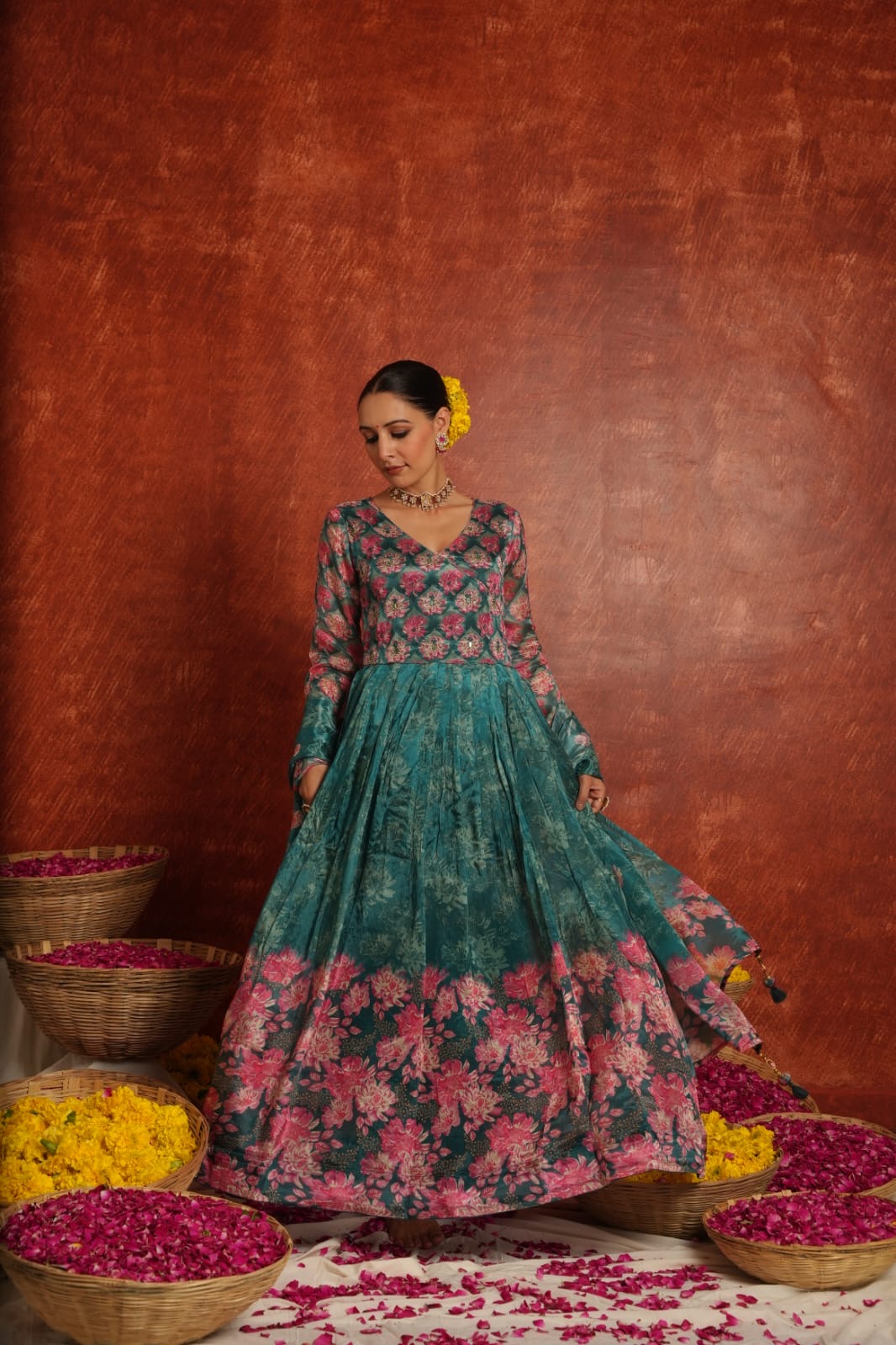 Anarkali suit Chinon